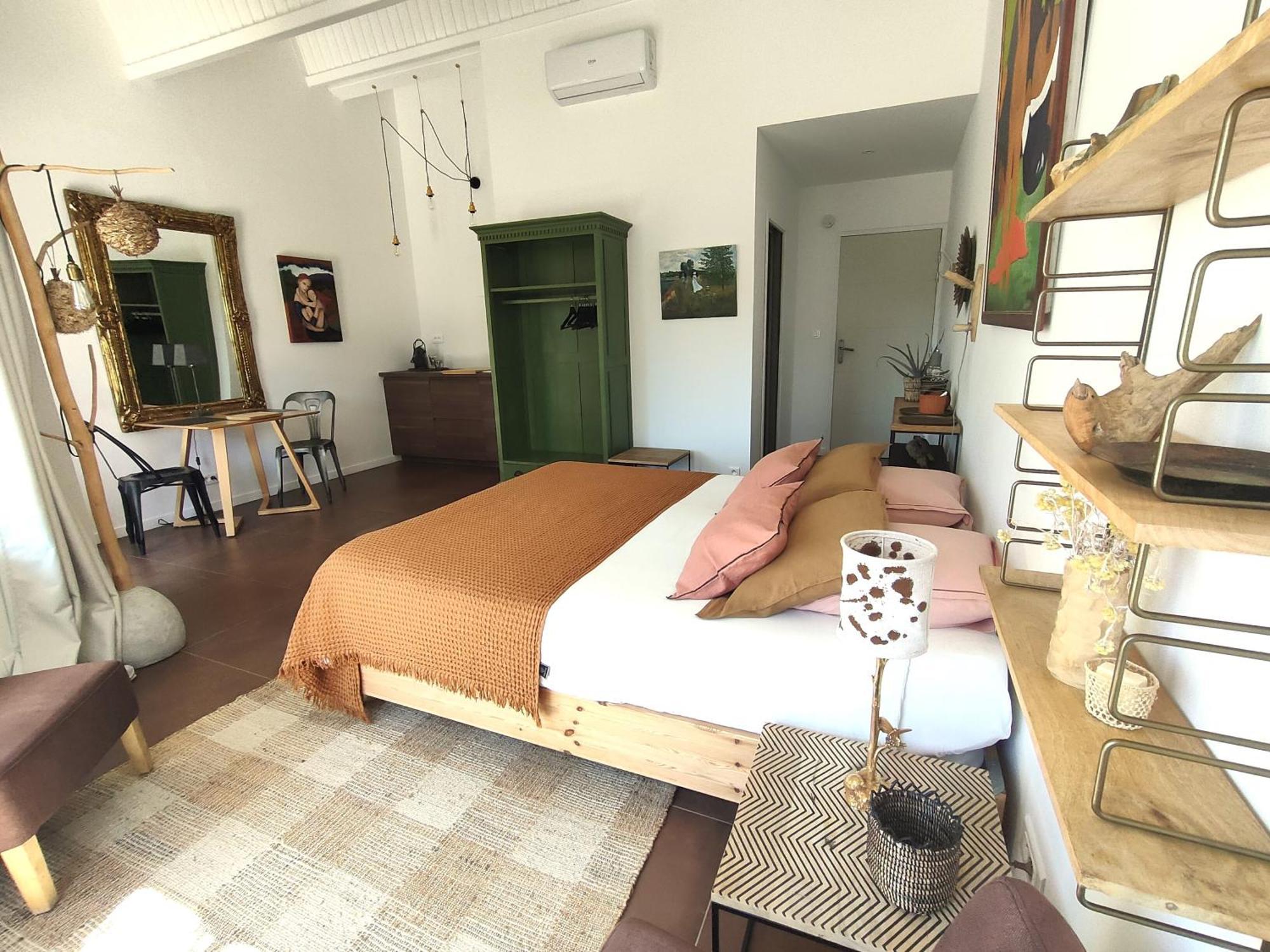 Villa Cabrida Cabrieres-d'Avignon Quarto foto